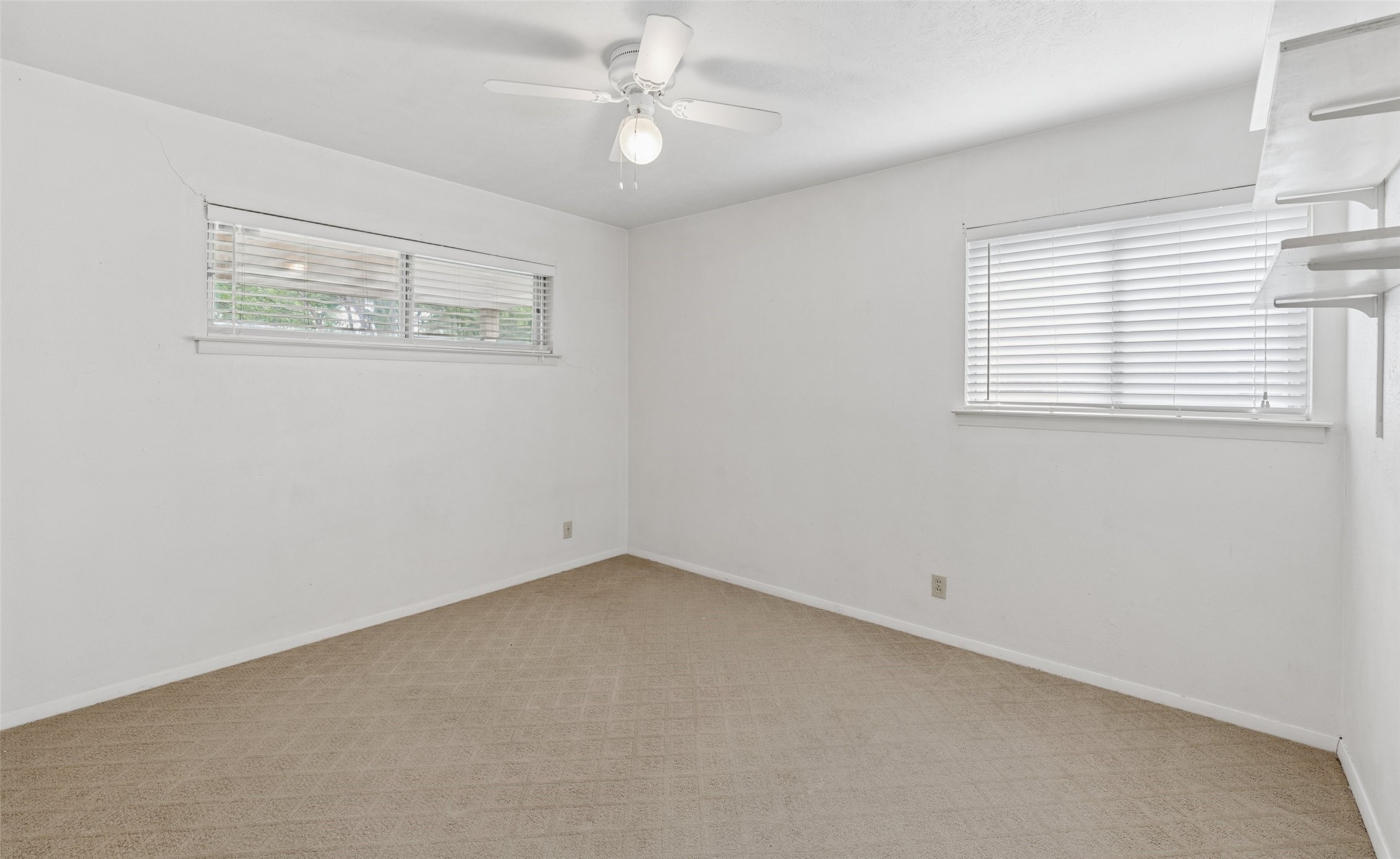 1607 Windlea Drive Euless TX 76040