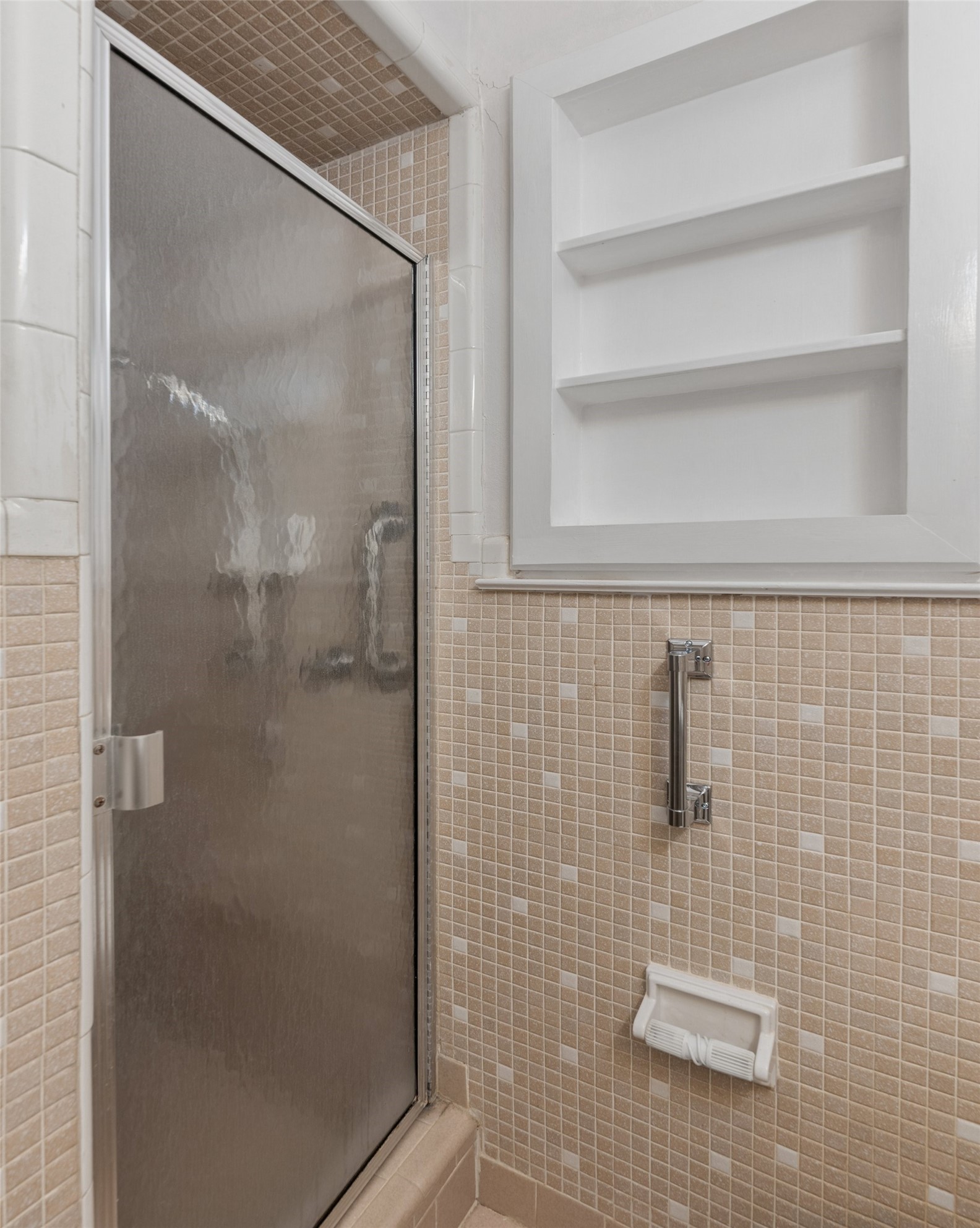 1607 Windlea Drive Euless TX 76040