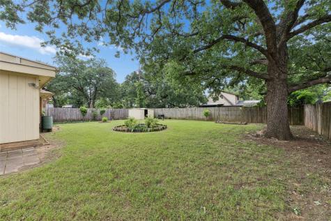 1607 Windlea Drive Euless TX 76040