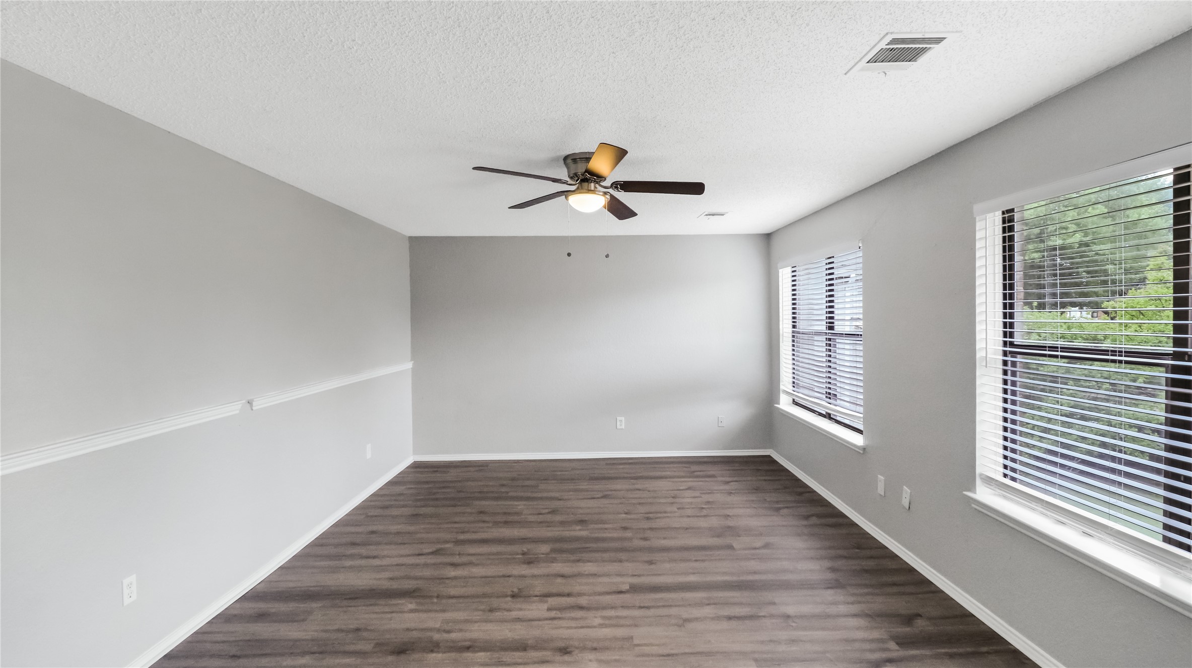 6305 Meadow Glen Drive Arlington TX 76018
