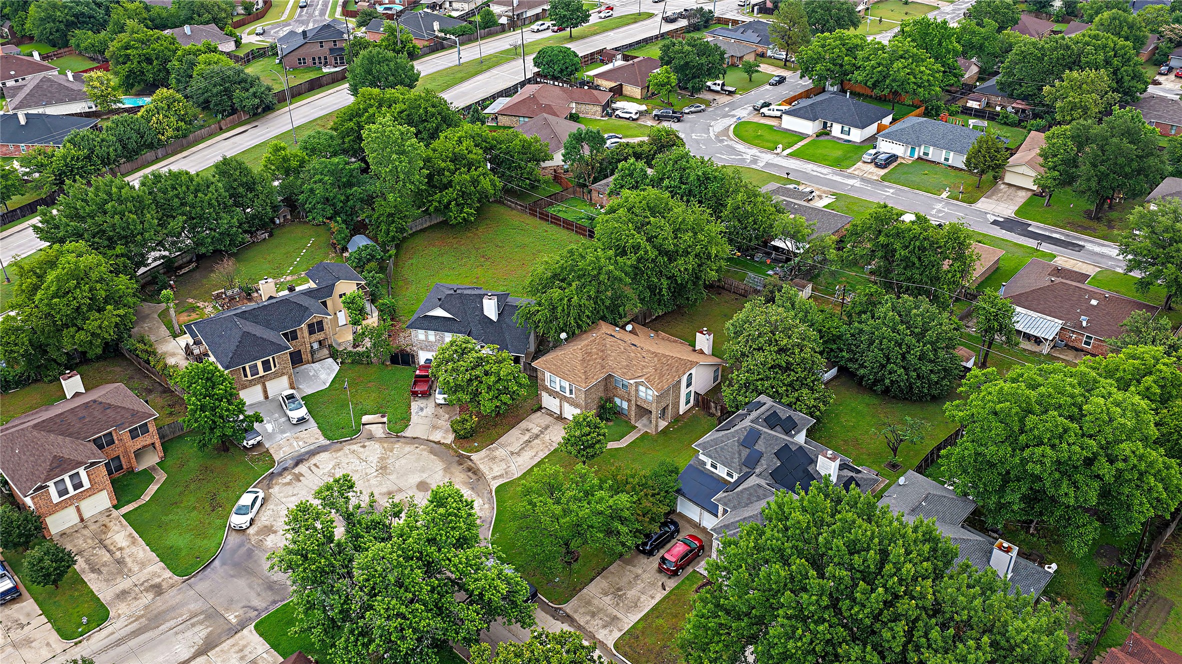 6305 Meadow Glen Drive Arlington TX 76018