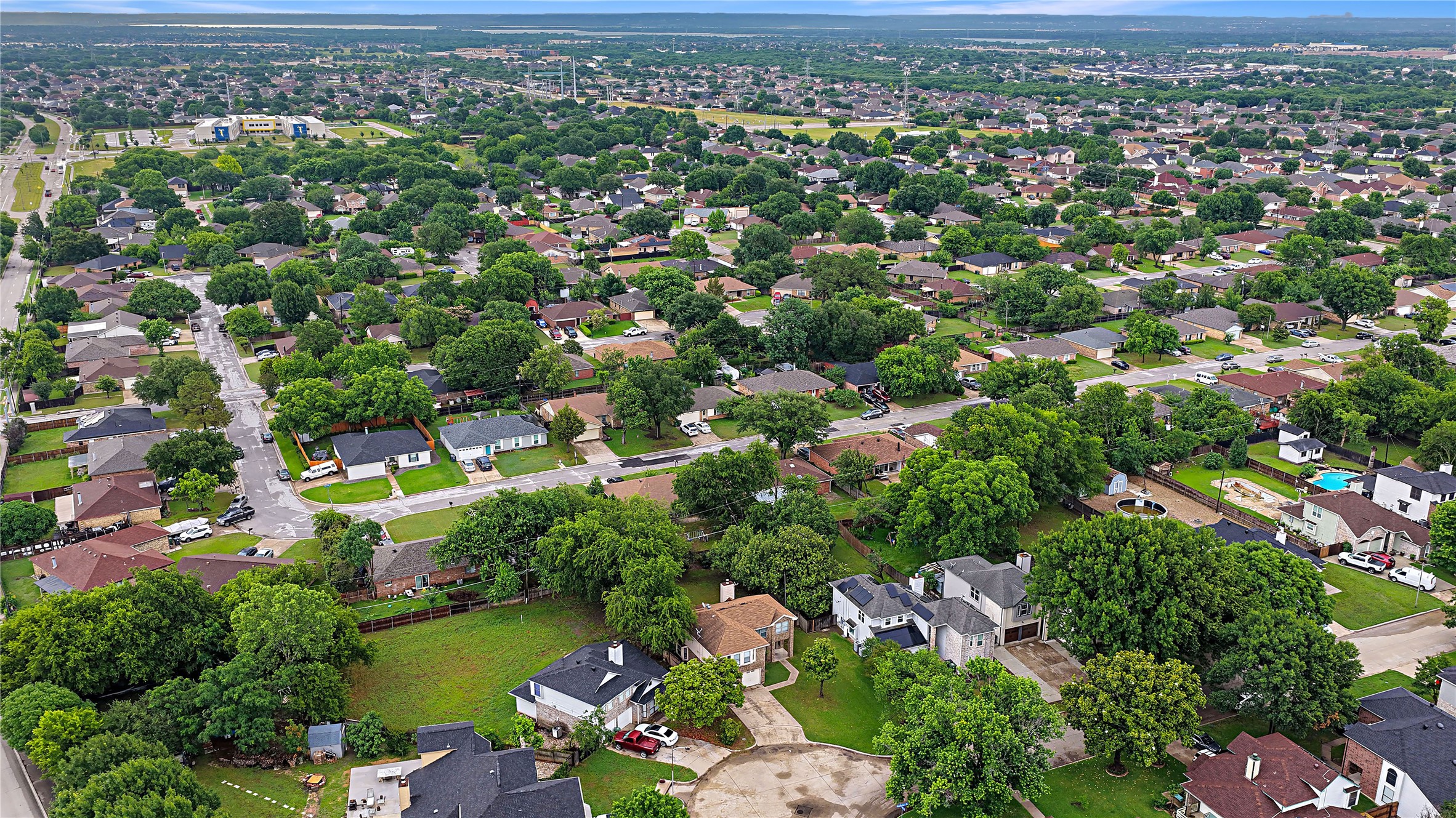 6305 Meadow Glen Drive Arlington TX 76018