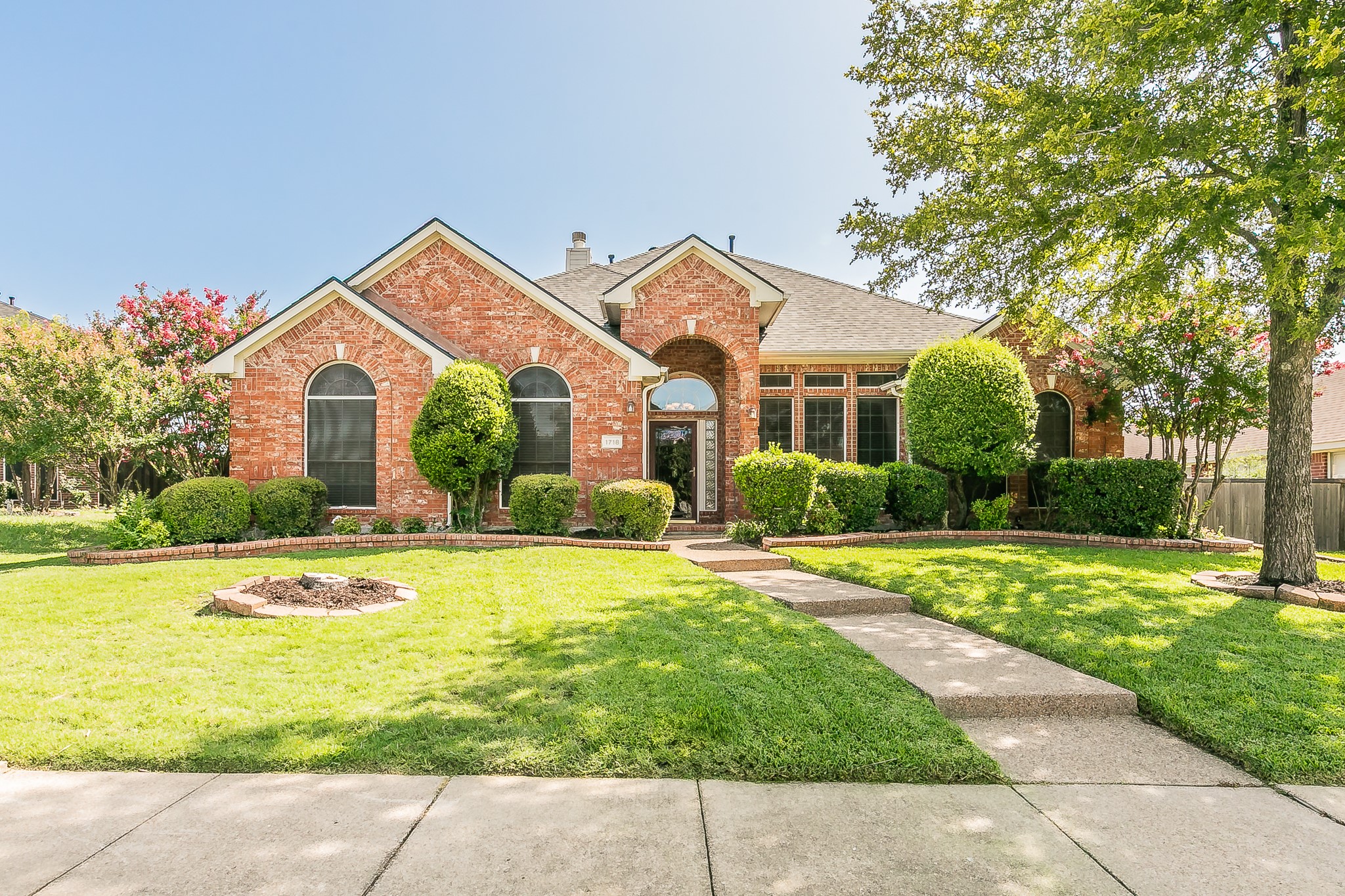 1718 Chandlers Landing Mesquite TX 75181