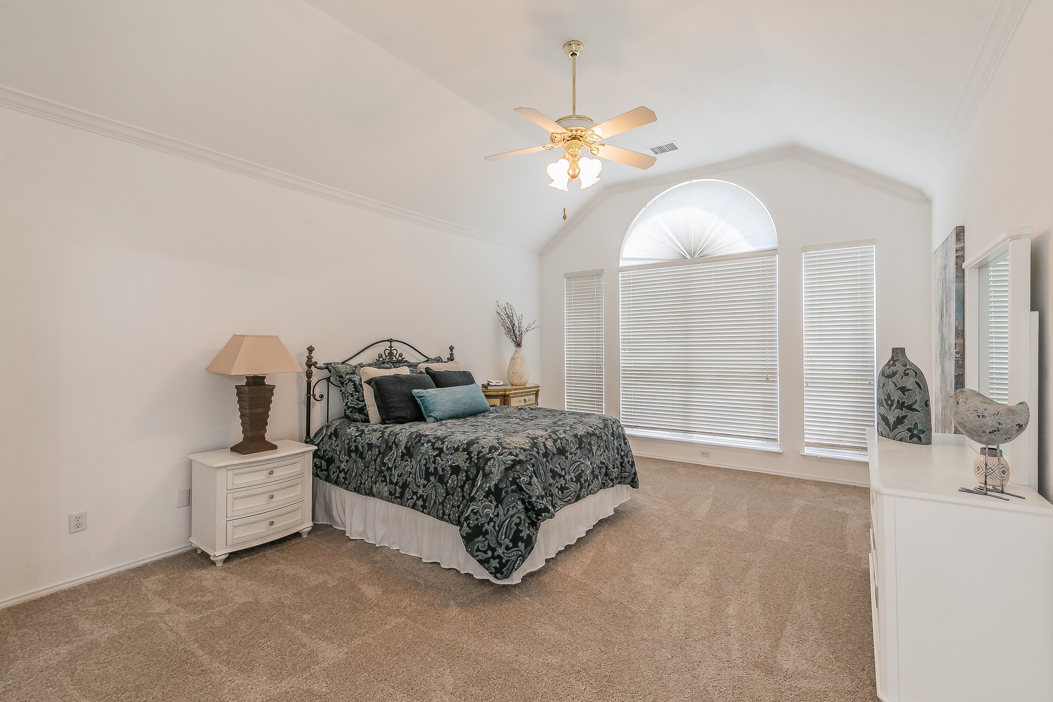 1718 Chandlers Landing Mesquite TX 75181