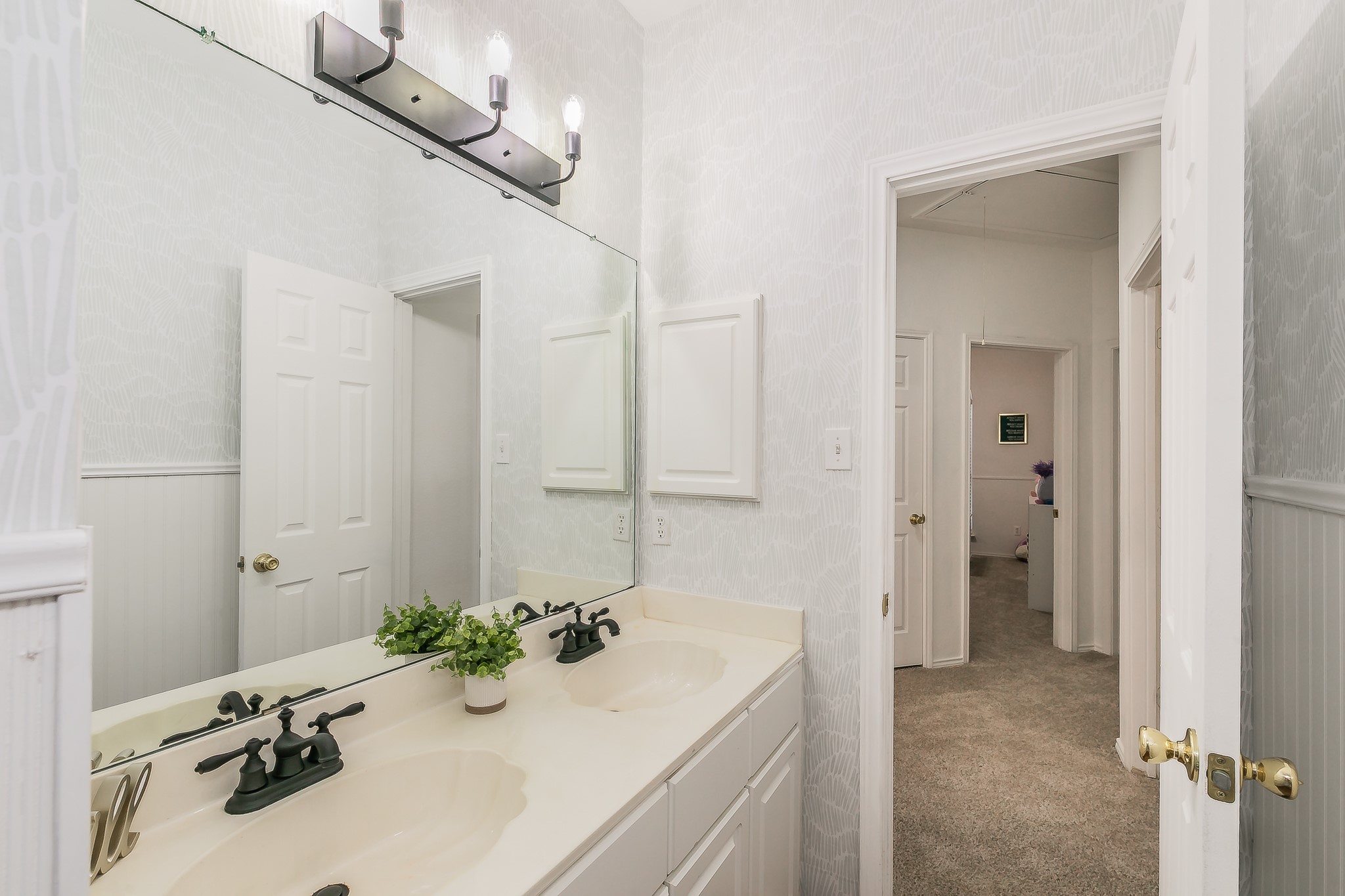 1718 Chandlers Landing Mesquite TX 75181