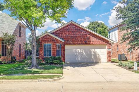2633 Mountain Lion Drive Fort Worth TX 76244