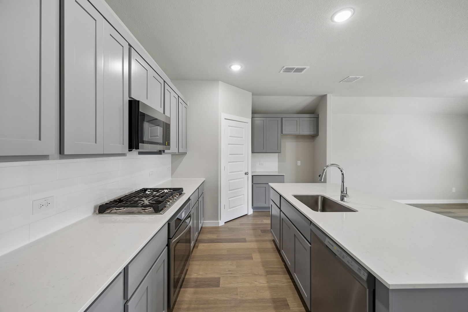 2110 Balsam Drive Gunter TX 75058