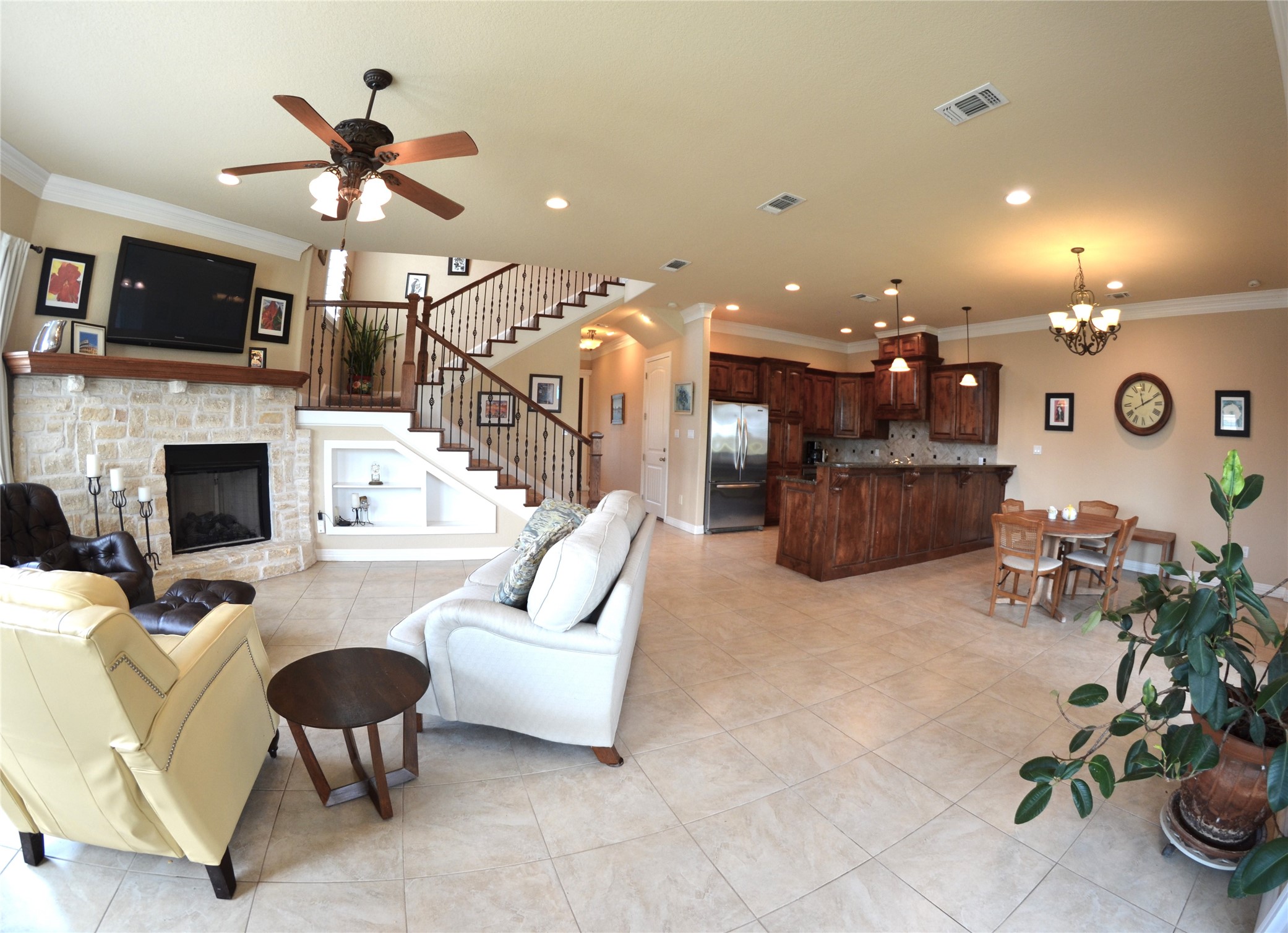 2541 Vineyard Drive Granbury TX 76048