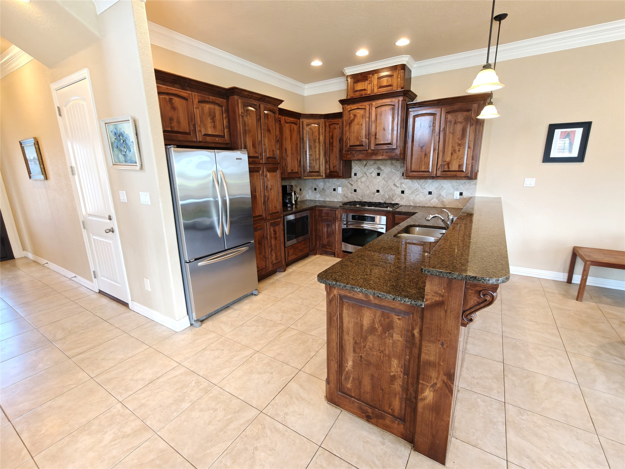 2541 Vineyard Drive Granbury TX 76048