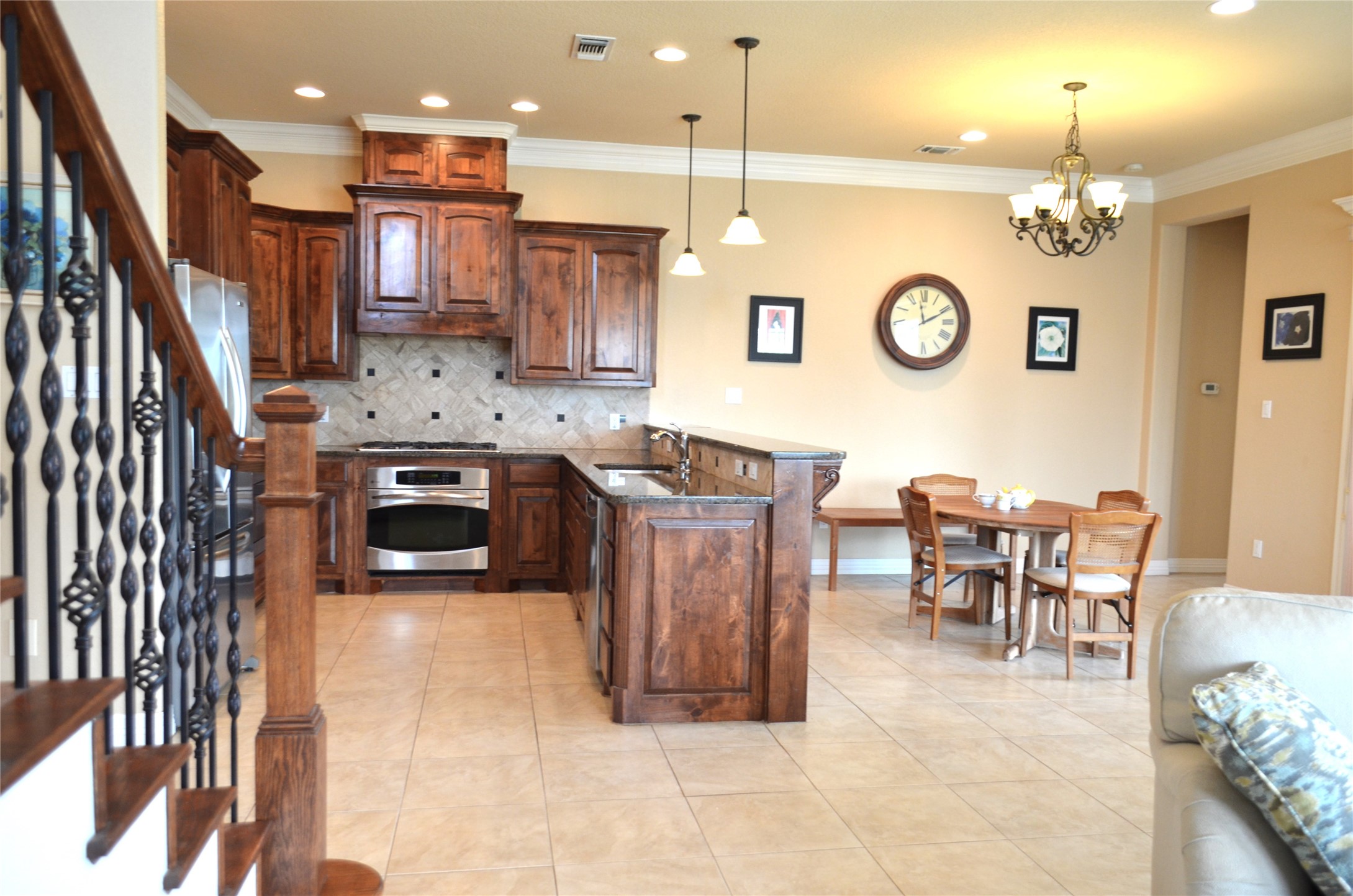 2541 Vineyard Drive Granbury TX 76048