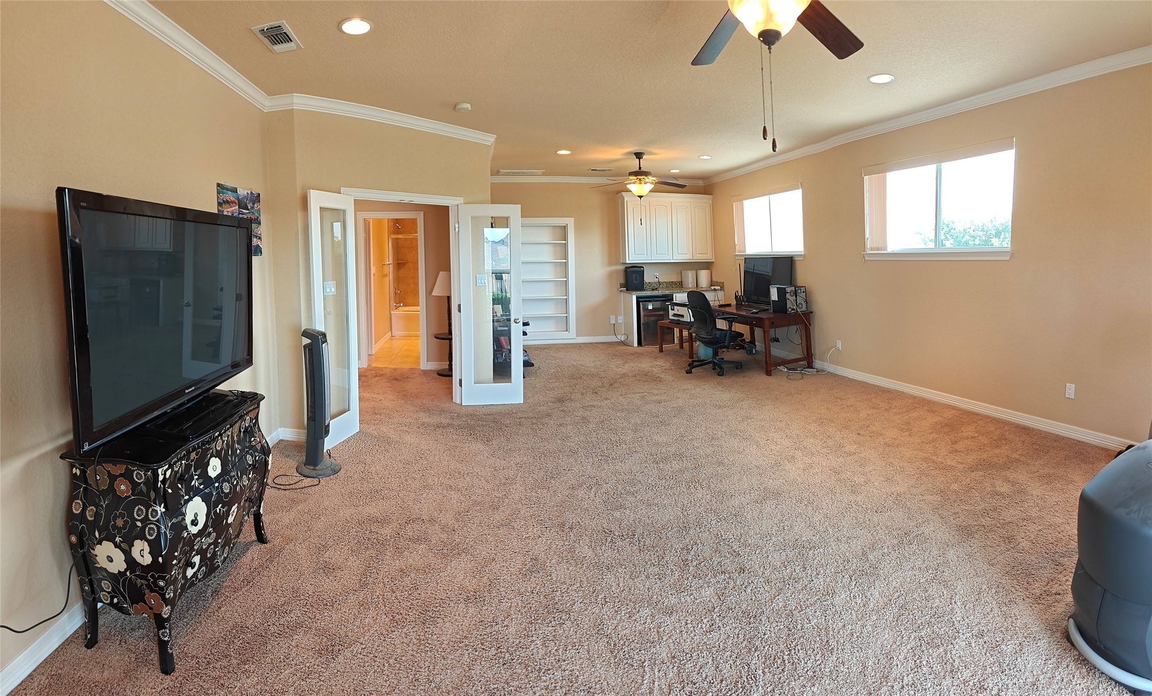 2541 Vineyard Drive Granbury TX 76048