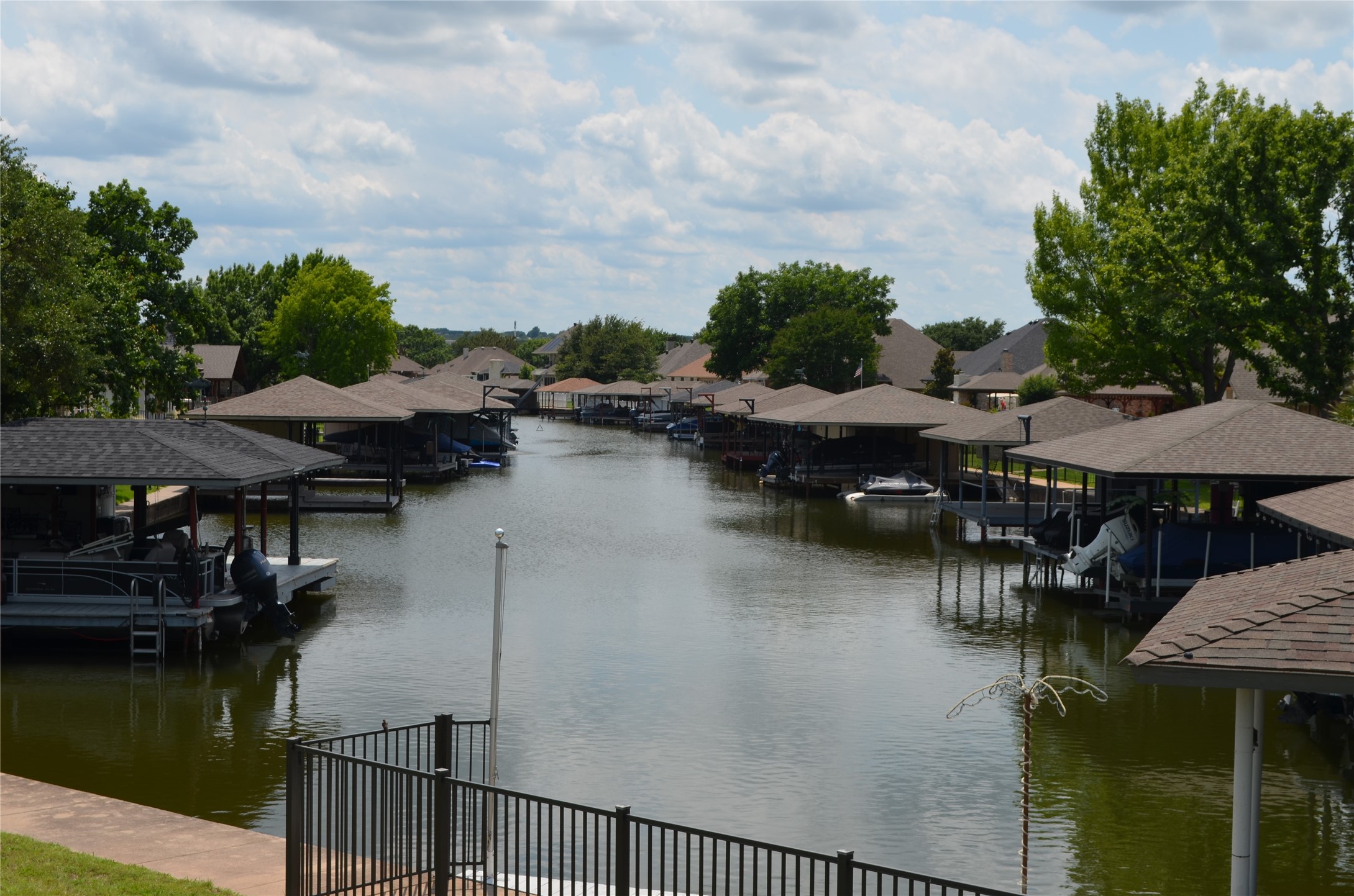 2541 Vineyard Drive Granbury TX 76048