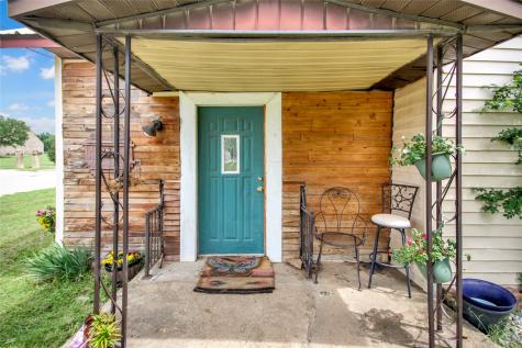 334 N Knox Street Jacksboro TX 76458