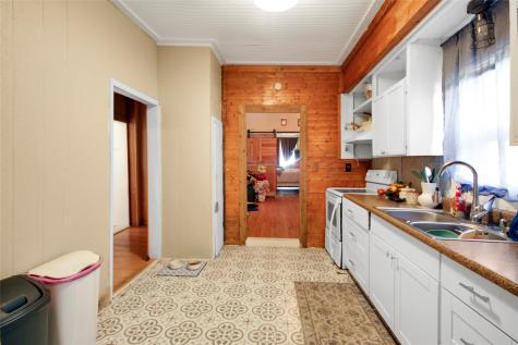 334 N Knox Street Jacksboro TX 76458