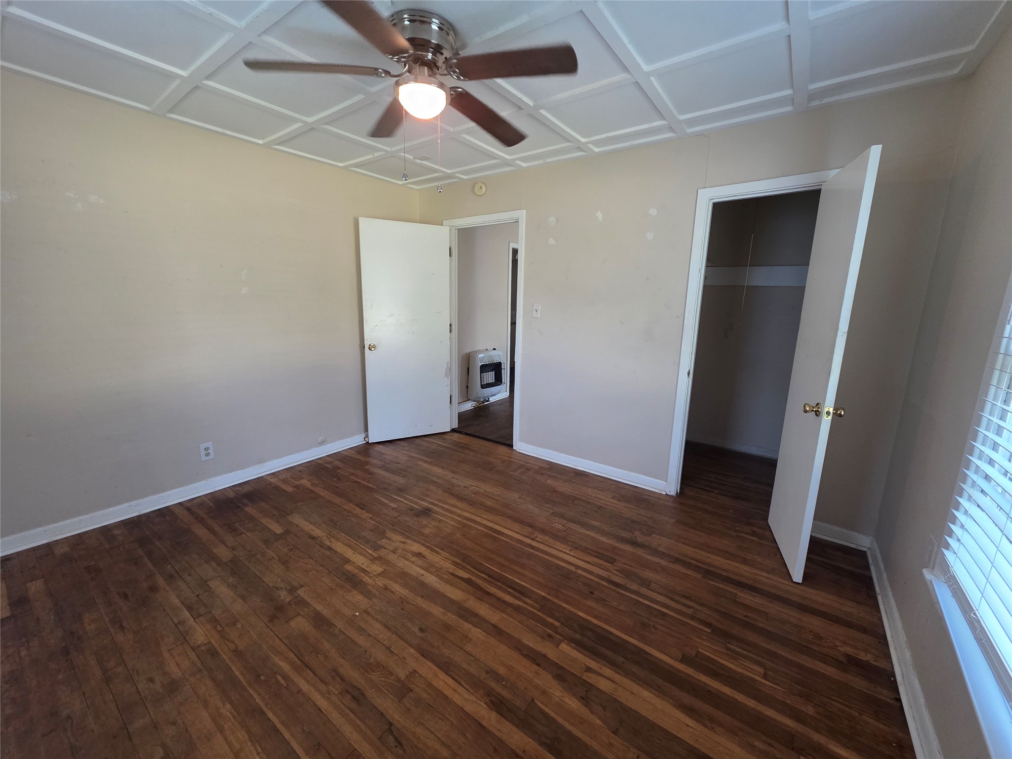 1205 N Anglin Street Cleburne TX 76031