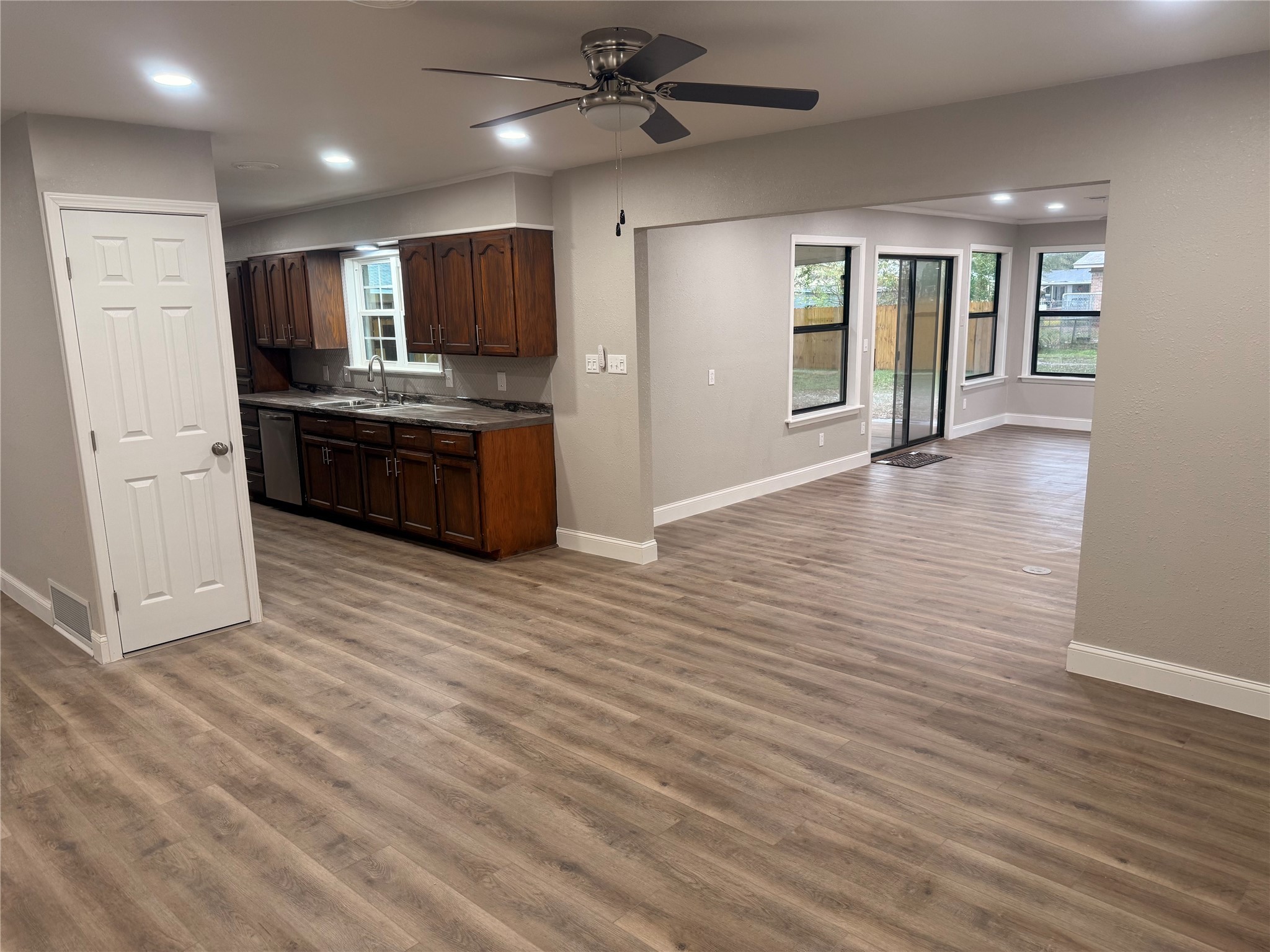 112 Myrtle Drive New Boston TX 75570