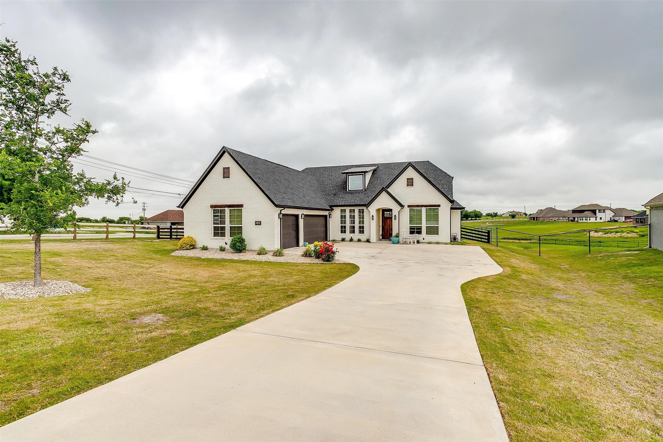 101 Gray Fox Court Godley TX 76044
