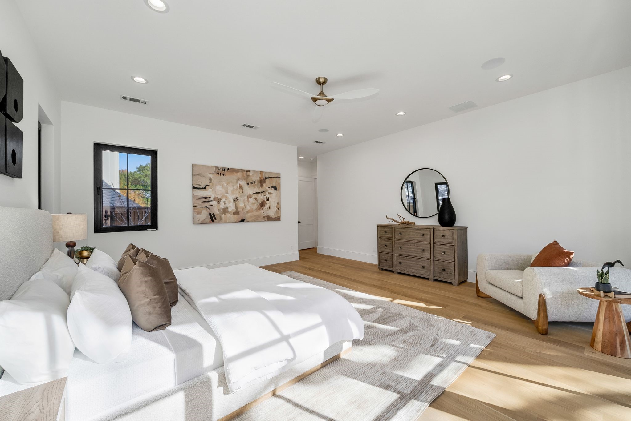 7004 Irongate Lane Dallas TX 75214