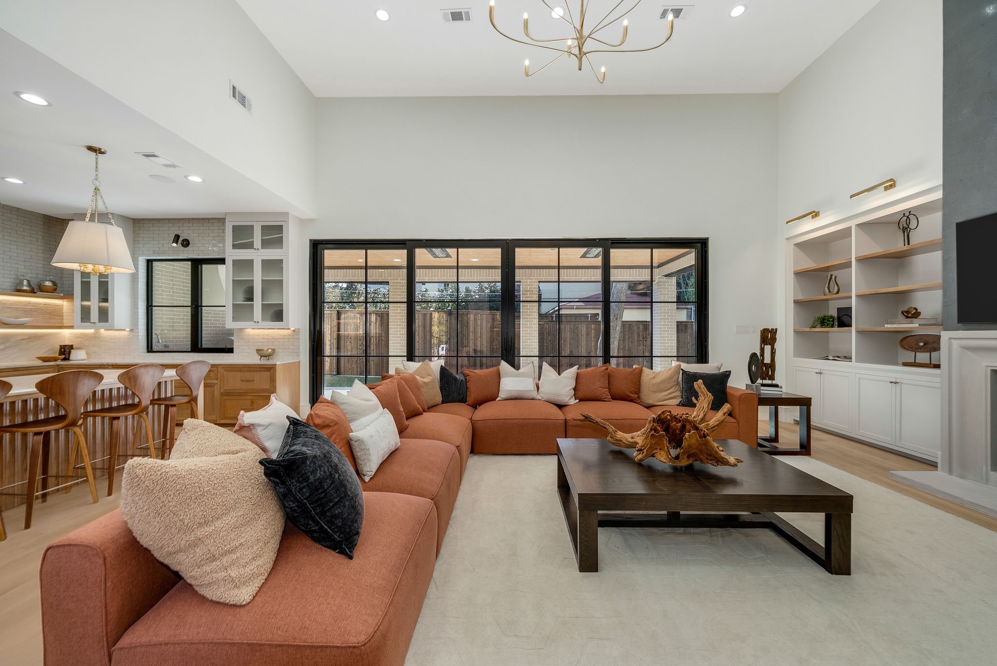 7004 Irongate Lane Dallas TX 75214