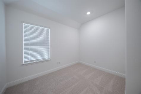 102 National Court Forney TX 75126