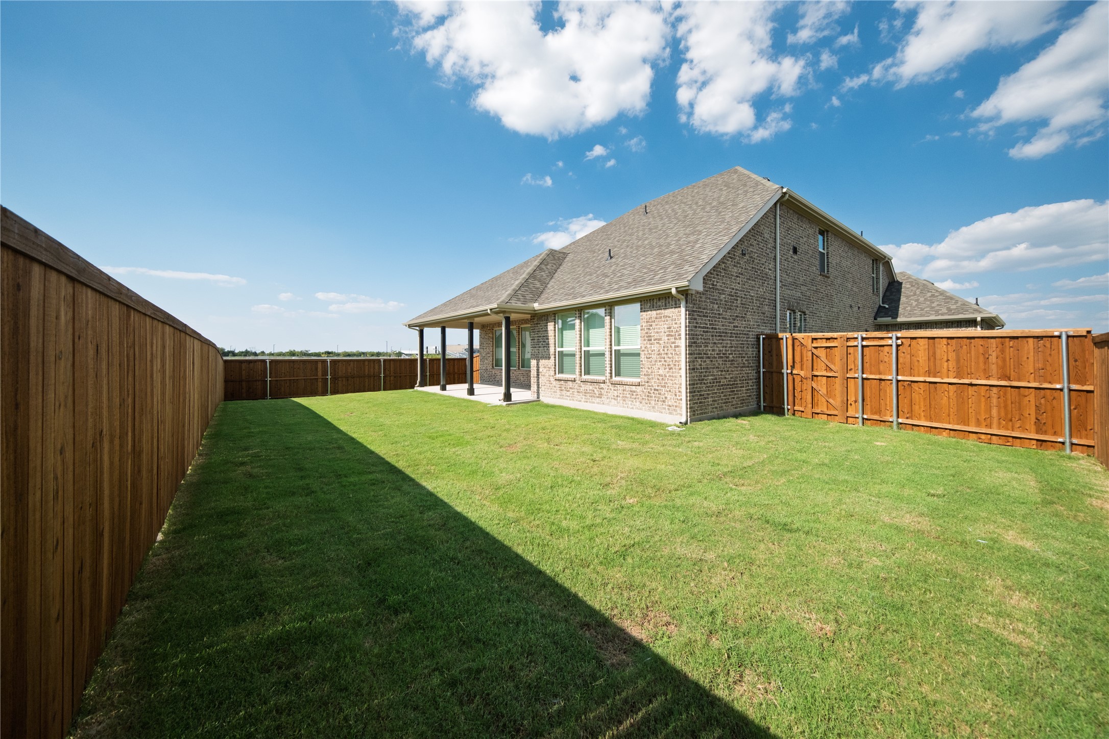 102 National Court Forney TX 75126