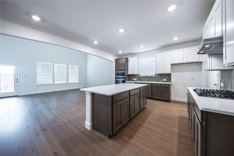 102 National Court Forney TX 75126