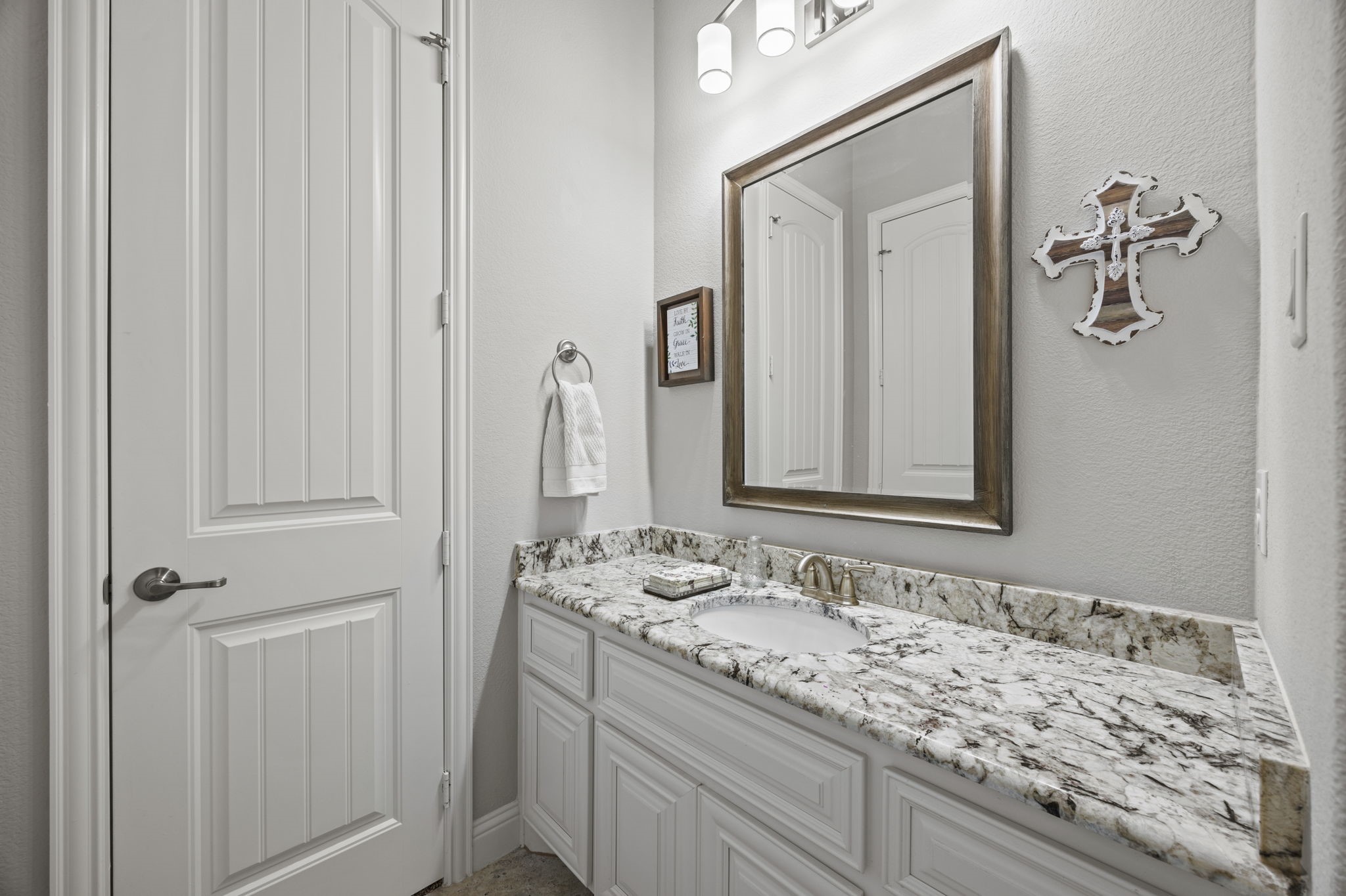 305 Toulouse Lane Heath TX 75032