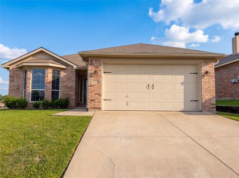 10001 Blue Bell Drive Fort Worth TX 76108