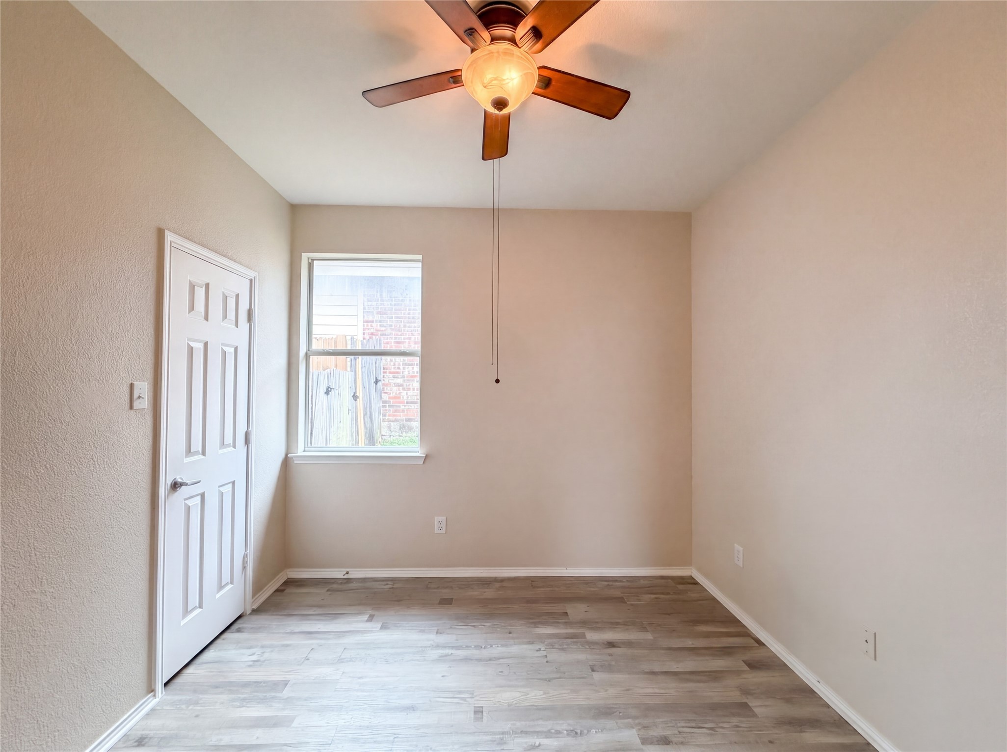 10001 Blue Bell Drive Fort Worth TX 76108