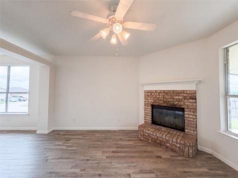 10001 Blue Bell Drive Fort Worth TX 76108
