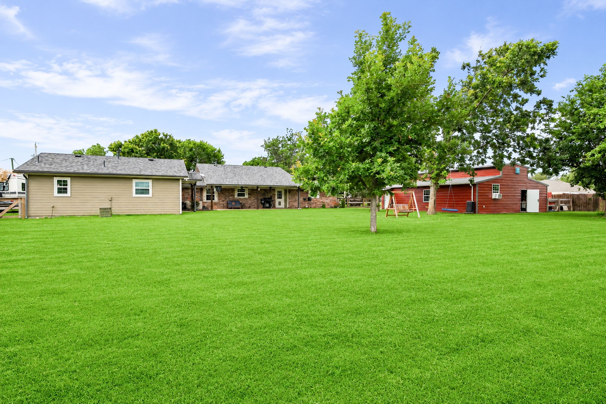 336 Meadows Estate Street Tom Bean TX 75491