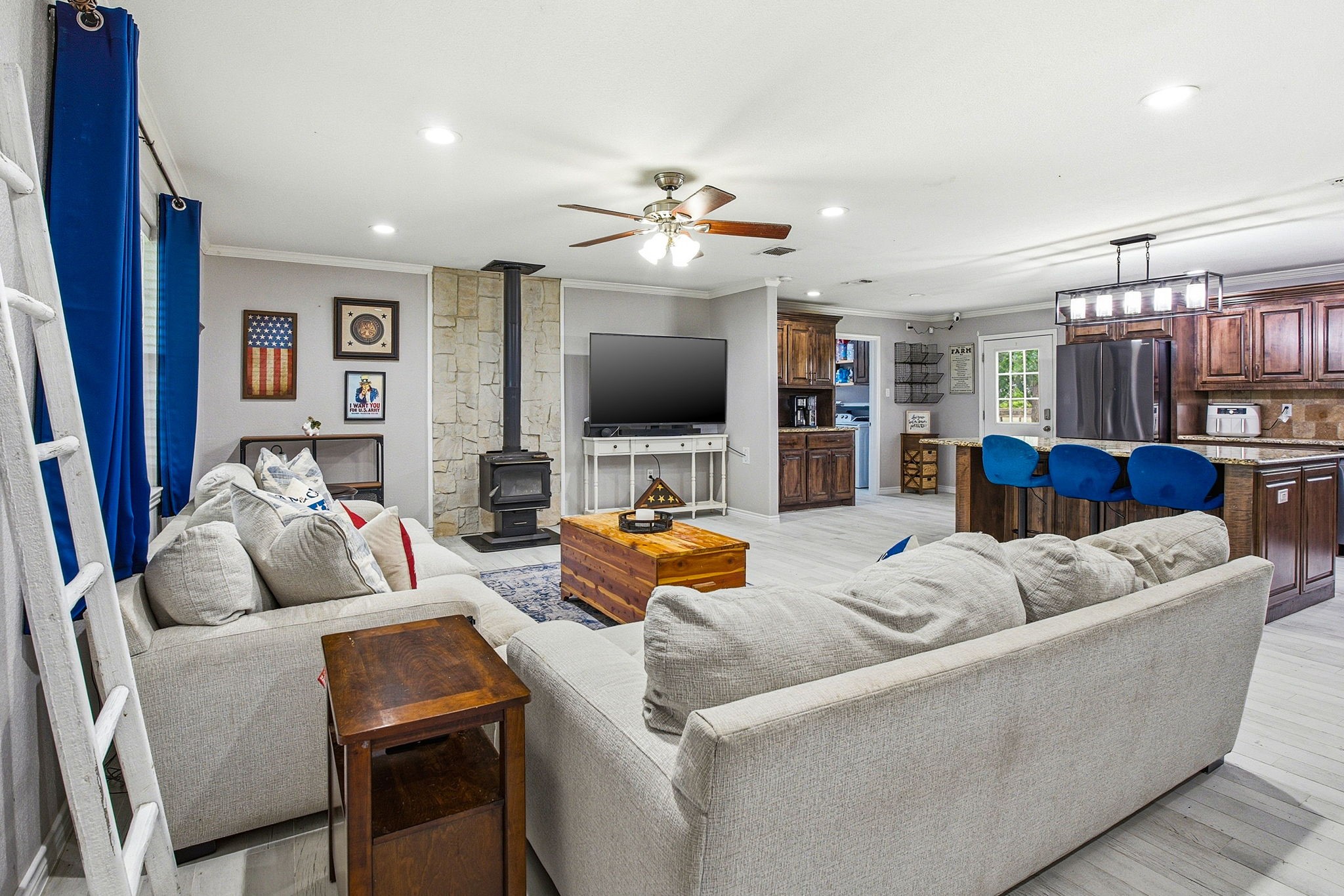 336 Meadows Estate Street Tom Bean TX 75491