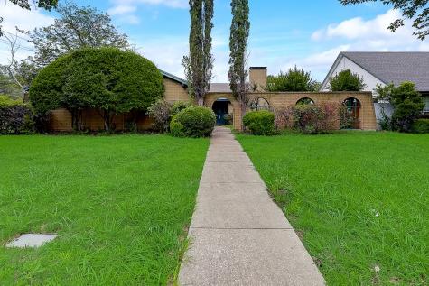 1601 Villanova Drive Richardson TX 75081