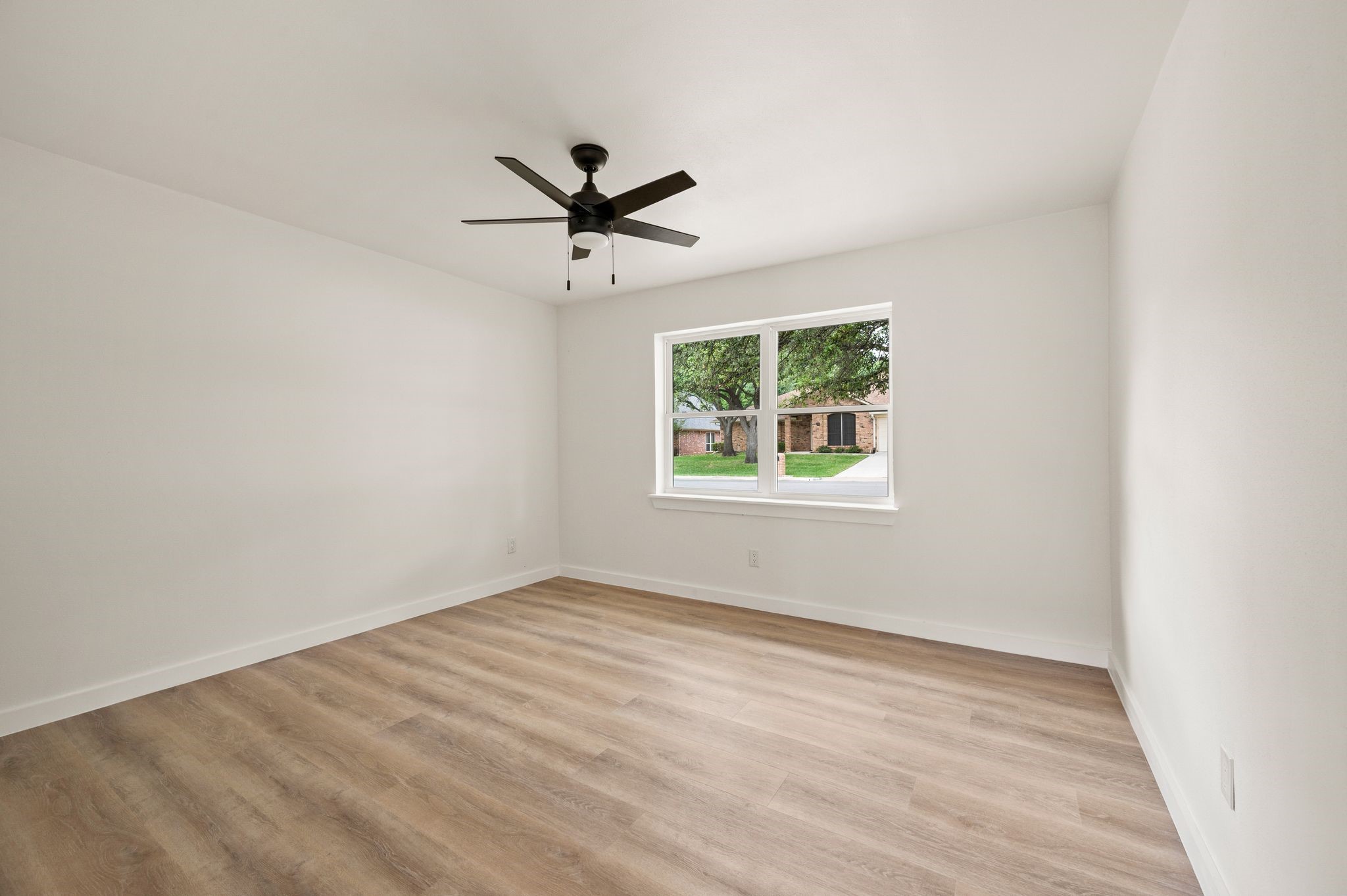 425 Marseille Drive Hurst TX 76054