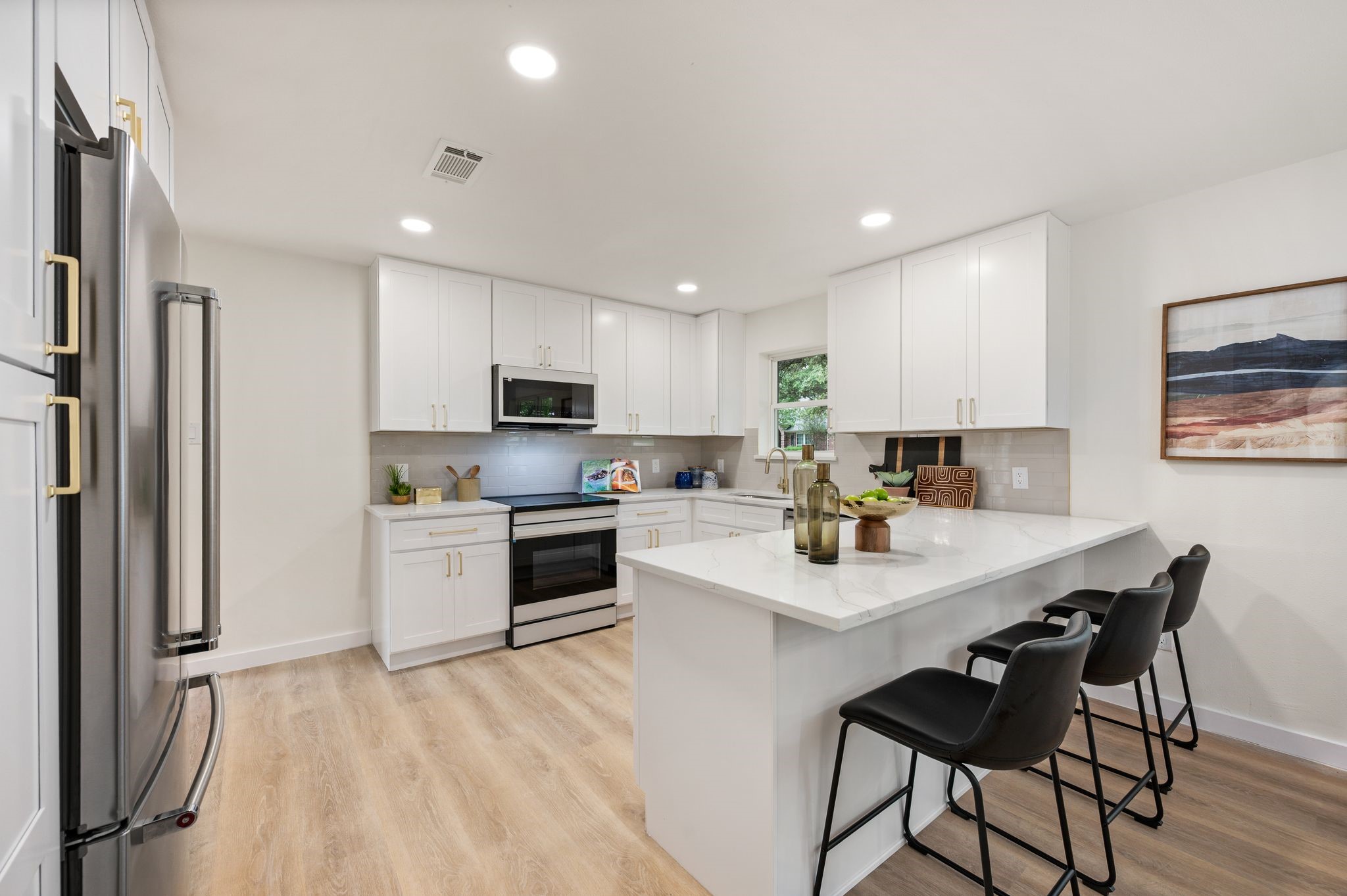 425 Marseille Drive Hurst TX 76054