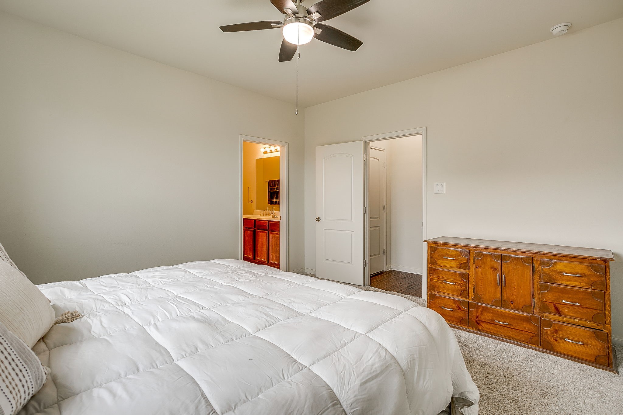 136 Kennedy Drive Venus TX 76084