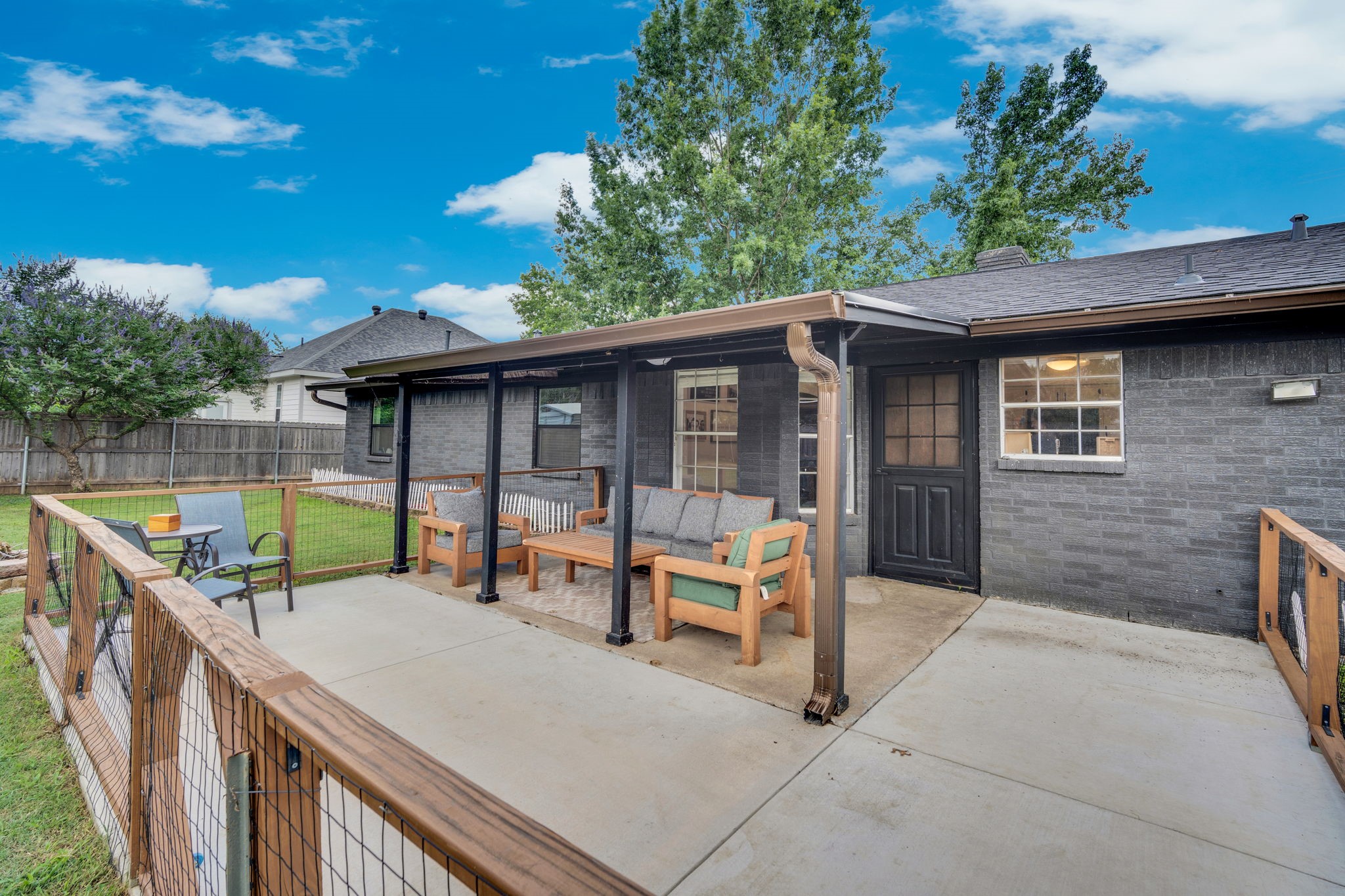 605 W 3rd Street Maypearl TX 76064