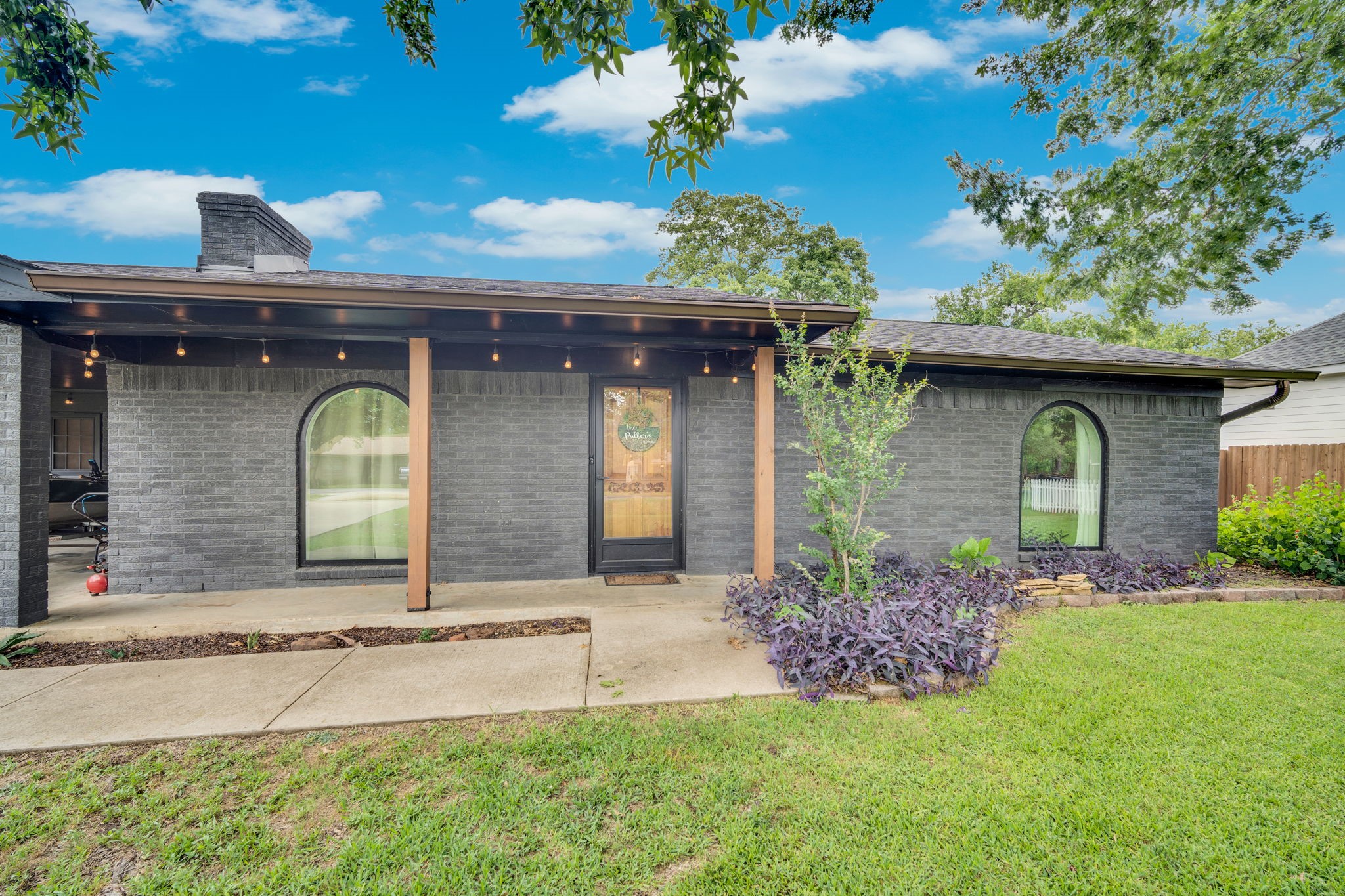 605 W 3rd Street Maypearl TX 76064