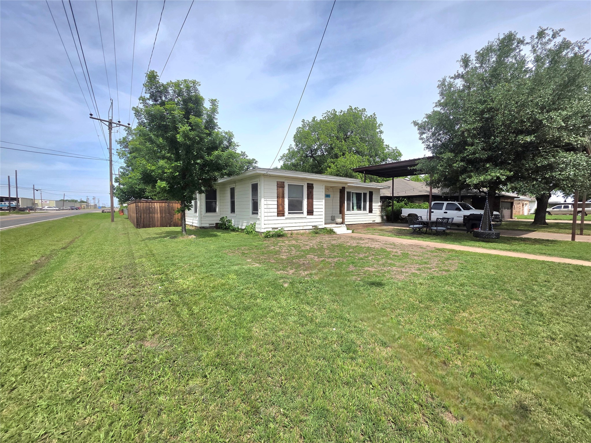 101 Mel Street Winters TX 79567
