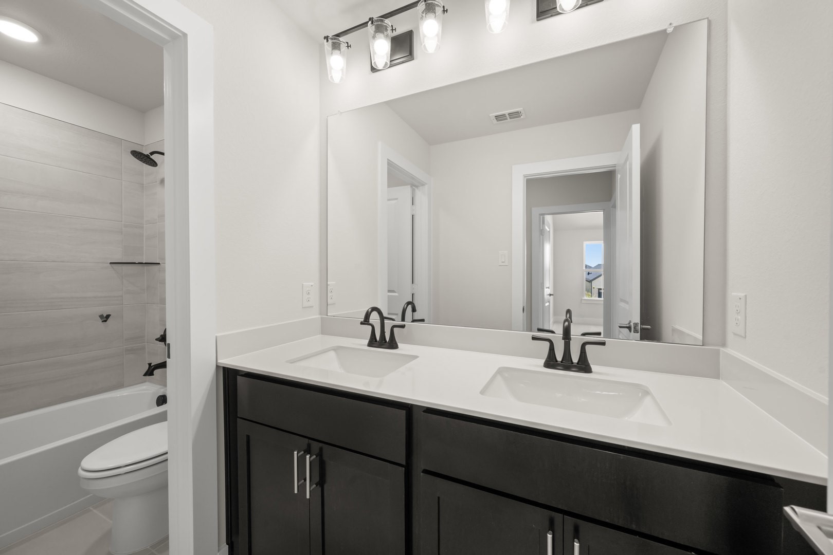 2220 Oak Branch Trail Midlothian TX 76065