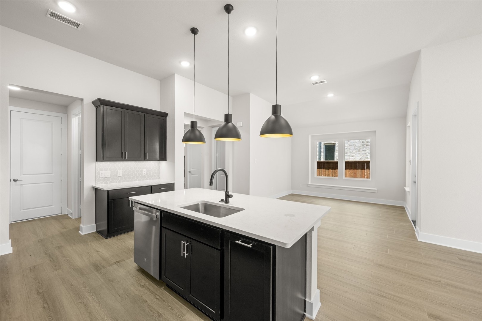 2220 Oak Branch Trail Midlothian TX 76065
