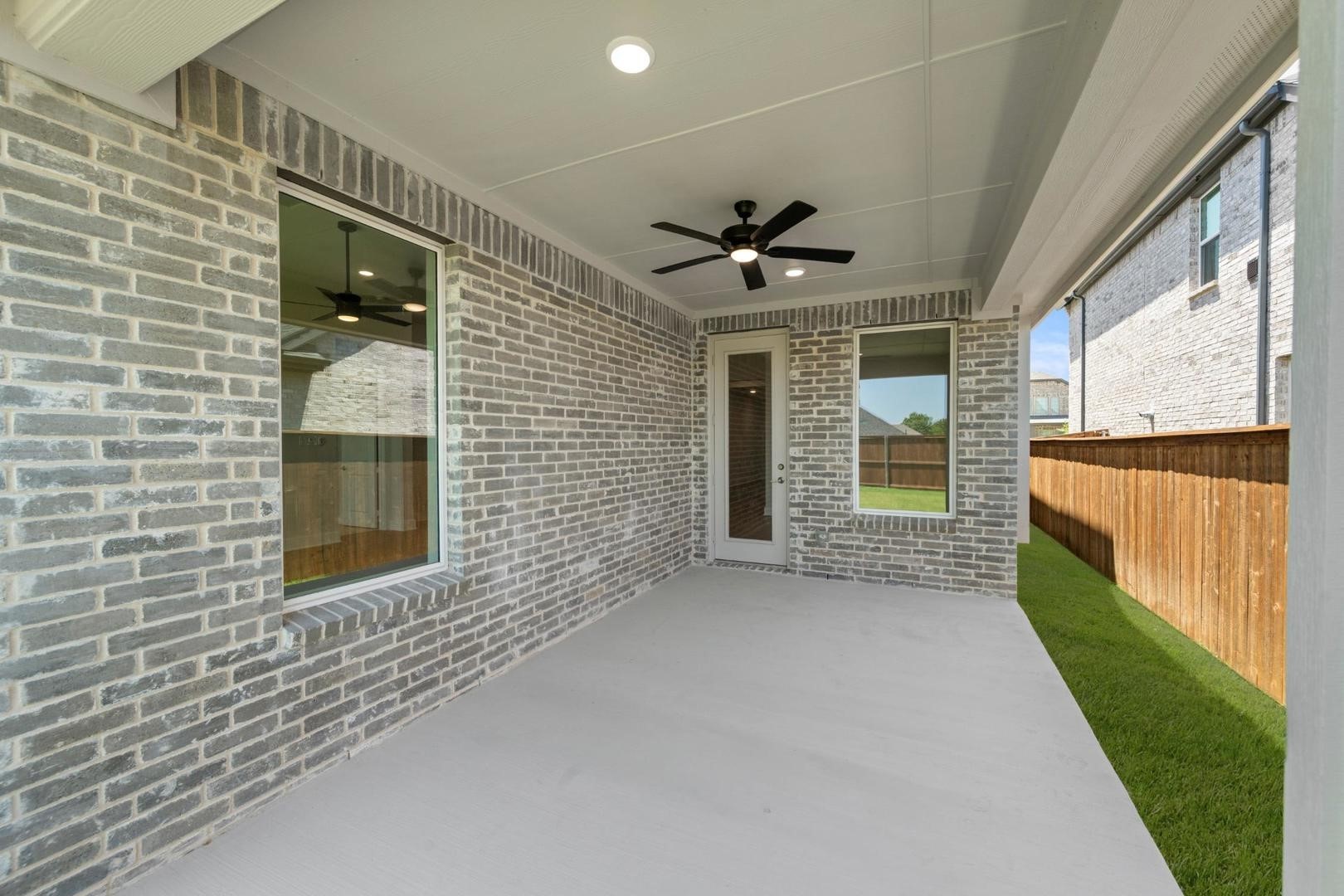2220 Oak Branch Trail Midlothian TX 76065