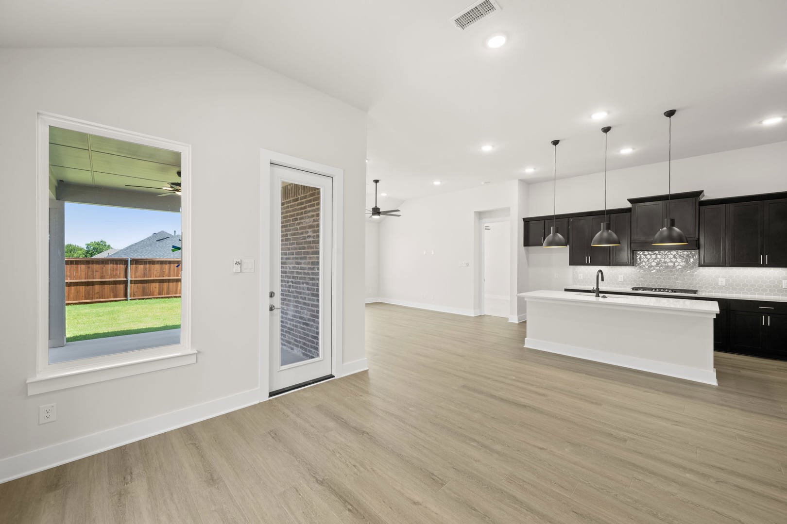 2220 Oak Branch Trail Midlothian TX 76065