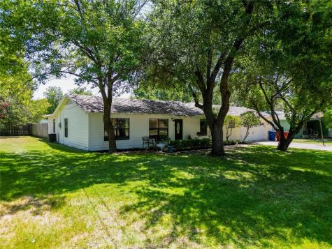 310 N Hamilton Street Farmersville TX 75442