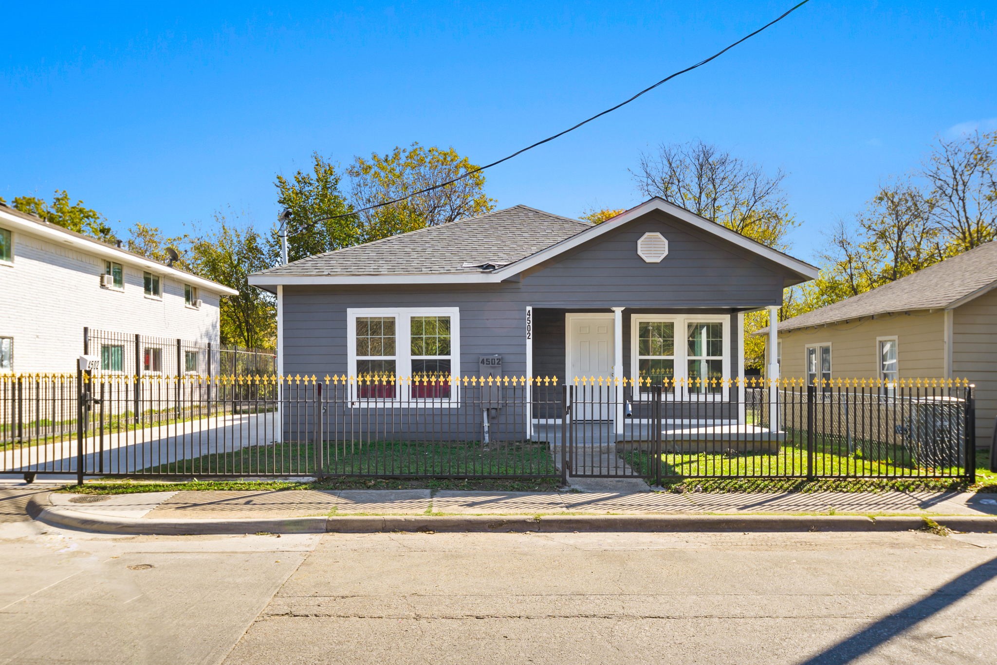 4502 Metropolitan Avenue Dallas TX 75210