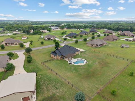 112 Eagle Moor Lane Weatherford TX 76087
