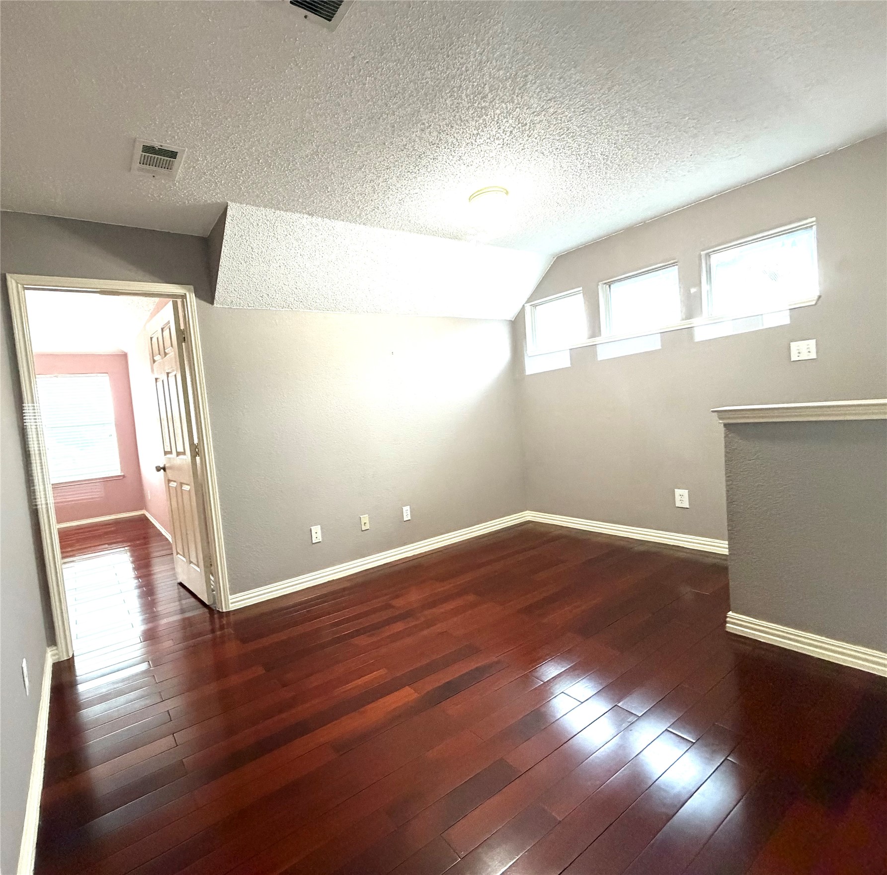 1618 Arbor Creek Drive Garland TX 75040