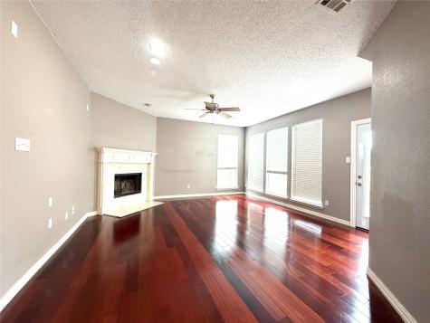 1618 Arbor Creek Drive Garland TX 75040