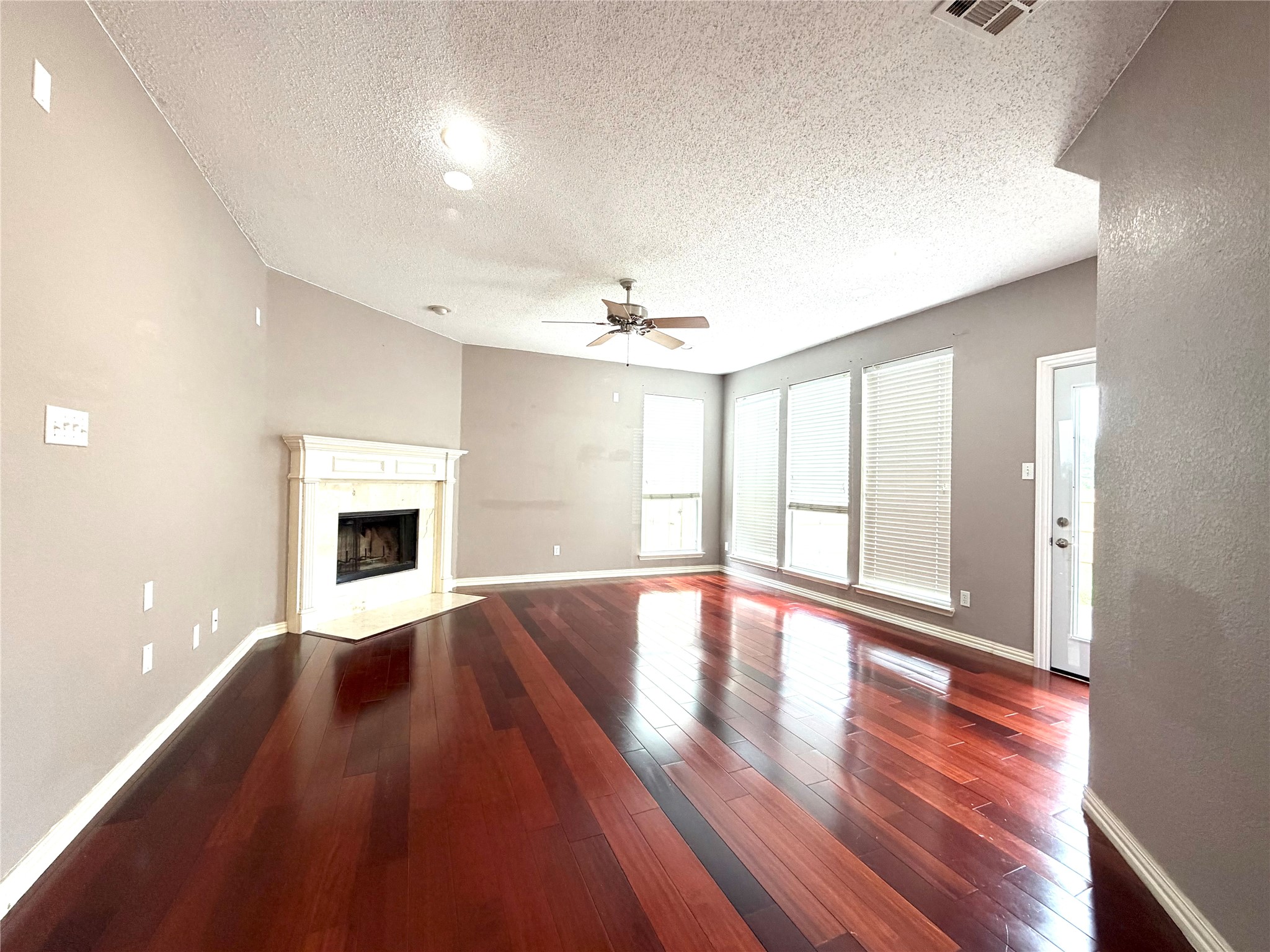 1618 Arbor Creek Drive Garland TX 75040