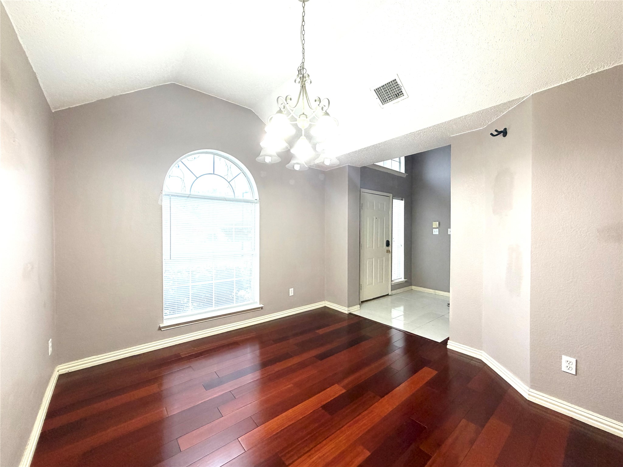 1618 Arbor Creek Drive Garland TX 75040